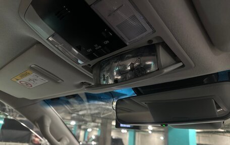 Toyota Land Cruiser Prado 150 рестайлинг 2, 2020 год, 4 830 000 рублей, 21 фотография