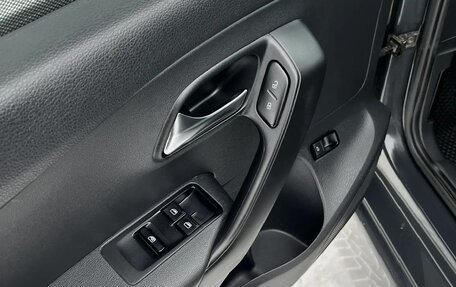 Volkswagen Polo VI (EU Market), 2015 год, 730 000 рублей, 10 фотография