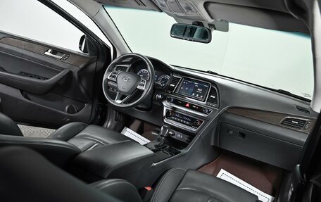 Hyundai Sonata VII, 2018 год, 1 799 000 рублей, 5 фотография