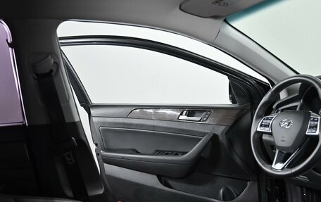 Hyundai Sonata VII, 2018 год, 1 799 000 рублей, 13 фотография