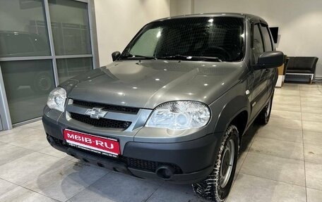Chevrolet Niva I рестайлинг, 2017 год, 699 000 рублей, 1 фотография