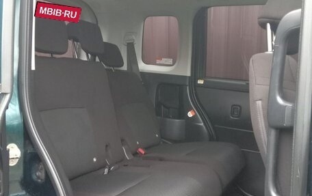 Toyota Roomy I, 2023 год, 1 320 000 рублей, 22 фотография