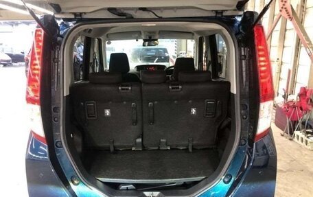 Toyota Roomy I, 2023 год, 1 320 000 рублей, 26 фотография