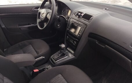 Skoda Octavia, 2011 год, 690 000 рублей, 11 фотография