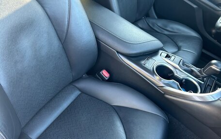 Toyota Camry, 2021 год, 3 400 000 рублей, 17 фотография