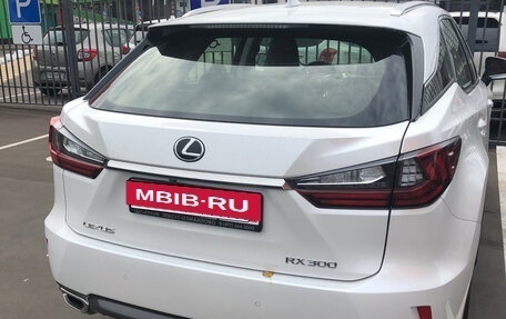 Lexus RX IV рестайлинг, 2018 год, 4 700 000 рублей, 4 фотография