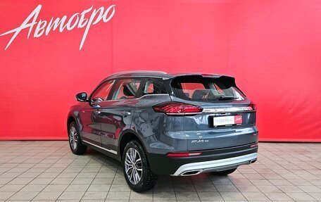 Geely Atlas, 2022 год, 2 199 000 рублей, 3 фотография