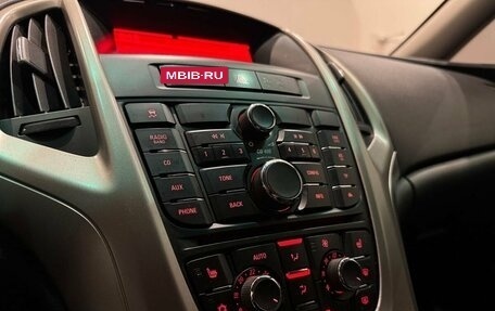 Opel Astra J, 2011 год, 560 000 рублей, 13 фотография