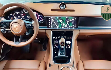 Porsche Panamera II рестайлинг, 2023 год, 20 430 000 рублей, 2 фотография