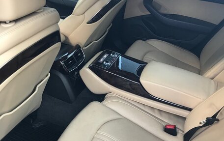 Audi A8, 2010 год, 1 750 000 рублей, 15 фотография