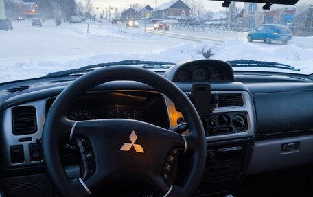 Mitsubishi Pajero Sport II рестайлинг, 2005 год, 1 600 000 рублей, 9 фотография