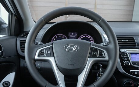 Hyundai Solaris II рестайлинг, 2013 год, 887 000 рублей, 15 фотография