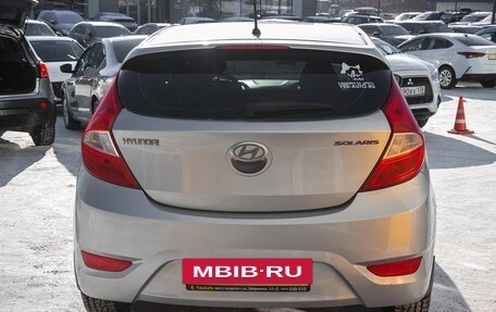 Hyundai Solaris II рестайлинг, 2013 год, 887 000 рублей, 8 фотография