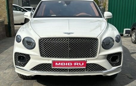 Bentley Bentayga I, 2022 год, 26 000 000 рублей, 1 фотография