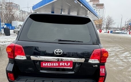 Toyota Land Cruiser 200, 2013 год, 4 500 000 рублей, 3 фотография