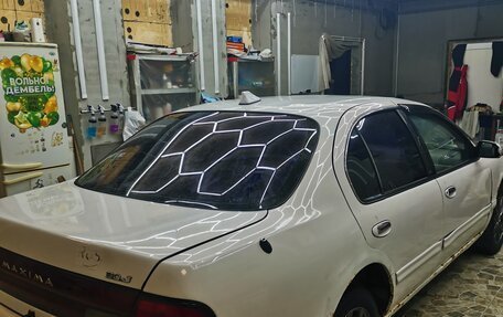 Nissan Maxima IV, 1997 год, 280 000 рублей, 4 фотография