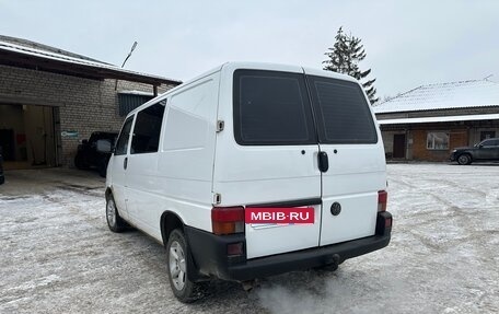 Volkswagen Transporter T4, 1998 год, 550 000 рублей, 2 фотография