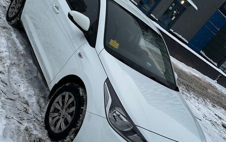 Hyundai Solaris II рестайлинг, 2017 год, 1 350 000 рублей, 4 фотография