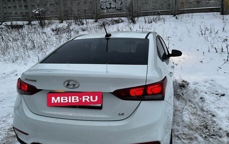 Hyundai Solaris II рестайлинг, 2017 год, 1 350 000 рублей, 12 фотография