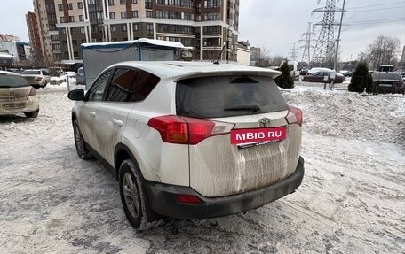Toyota RAV4, 2013 год, 1 545 000 рублей, 6 фотография