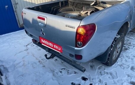 Mitsubishi L200 IV рестайлинг, 2008 год, 1 100 000 рублей, 4 фотография