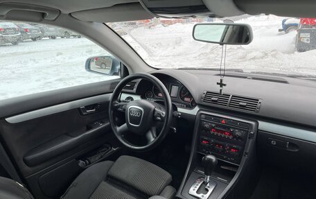Audi A4, 2005 год, 735 000 рублей, 15 фотография