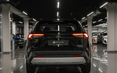 Toyota RAV4, 2025 год, 4 200 000 рублей, 6 фотография