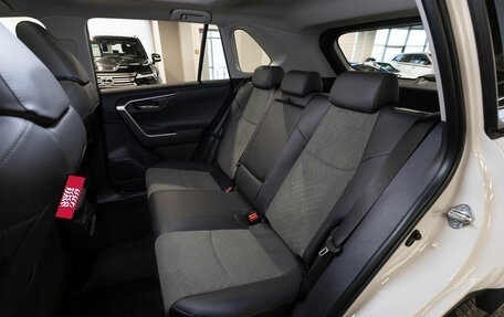 Toyota RAV4, 2025 год, 4 200 000 рублей, 13 фотография
