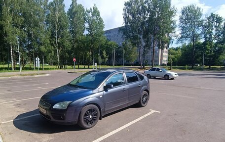 Ford Focus II рестайлинг, 2006 год, 430 000 рублей, 17 фотография
