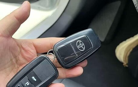 Toyota Corolla, 2022 год, 1 450 000 рублей, 13 фотография