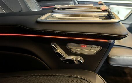 Mercedes-Benz V-Класс, 2024 год, 19 690 000 рублей, 24 фотография