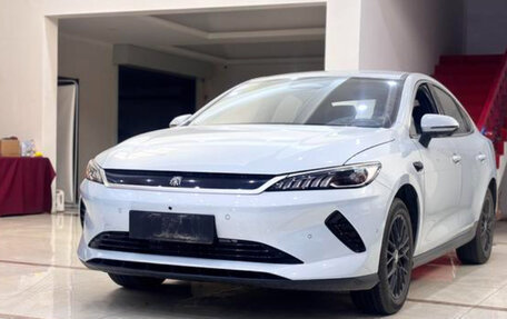 BYD Qin, 2025 год, 2 110 000 рублей, 1 фотография