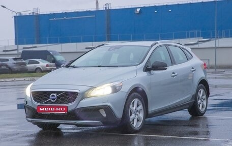 Volvo V40 II рестайлинг, 2013 год, 1 170 000 рублей, 1 фотография