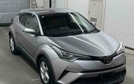 Toyota C-HR I рестайлинг, 2019 год, 1 730 000 рублей, 1 фотография