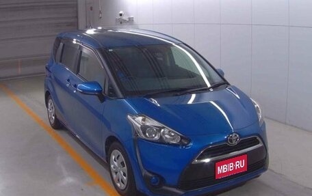 Toyota Sienta II, 2017 год, 1 405 000 рублей, 1 фотография