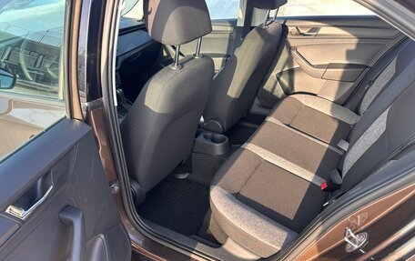 Skoda Rapid II, 2021 год, 1 200 000 рублей, 10 фотография