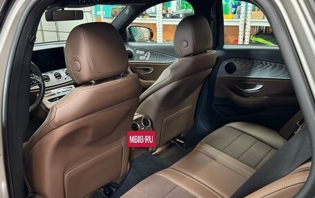 Mercedes-Benz E-Класс, 2022 год, 8 100 000 рублей, 6 фотография