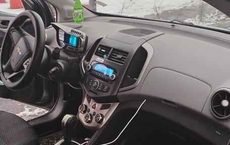 Chevrolet Aveo III, 2014 год, 460 000 рублей, 3 фотография