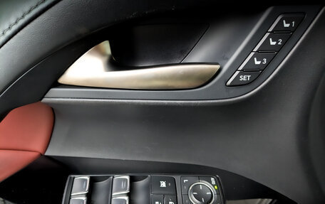 Lexus LX III, 2018 год, 9 990 000 рублей, 22 фотография