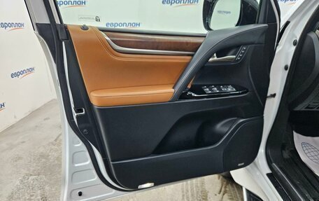 Lexus LX III, 2020 год, 9 400 000 рублей, 10 фотография