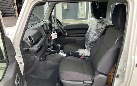 Suzuki Jimny, 2022 год, 1 550 000 рублей, 13 фотография