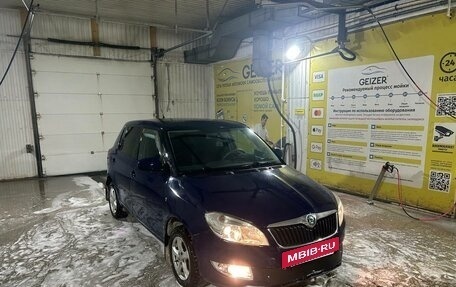 Skoda Fabia II, 2011 год, 890 000 рублей, 17 фотография