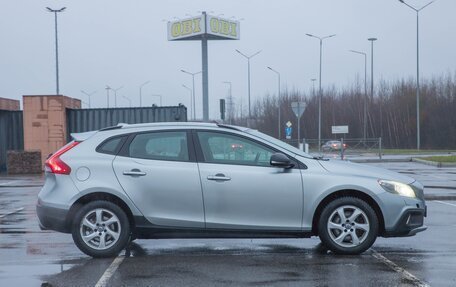 Volvo V40 II рестайлинг, 2013 год, 1 170 000 рублей, 4 фотография