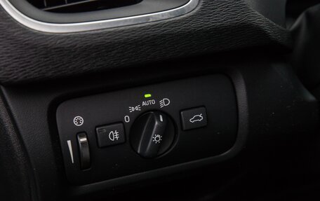 Volvo V40 II рестайлинг, 2013 год, 1 170 000 рублей, 13 фотография