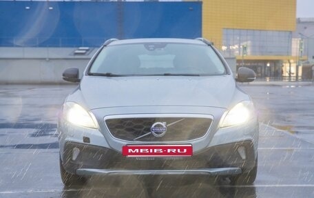 Volvo V40 II рестайлинг, 2013 год, 1 170 000 рублей, 3 фотография