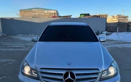 Mercedes-Benz C-Класс, 2011 год, 1 350 000 рублей, 10 фотография