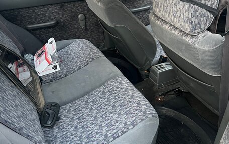 Suzuki Swift II, 2002 год, 800 000 рублей, 8 фотография