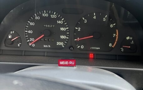 Suzuki Swift II, 2002 год, 800 000 рублей, 9 фотография