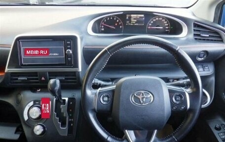 Toyota Sienta II, 2017 год, 1 405 000 рублей, 5 фотография