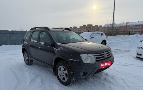 Renault Duster I рестайлинг, 2014 год, 820 000 рублей, 3 фотография